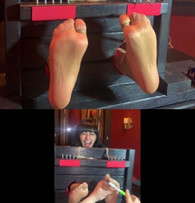 TheDevilsFootstool C LilMizzUniques Nylon Feet Tickled in Stocks